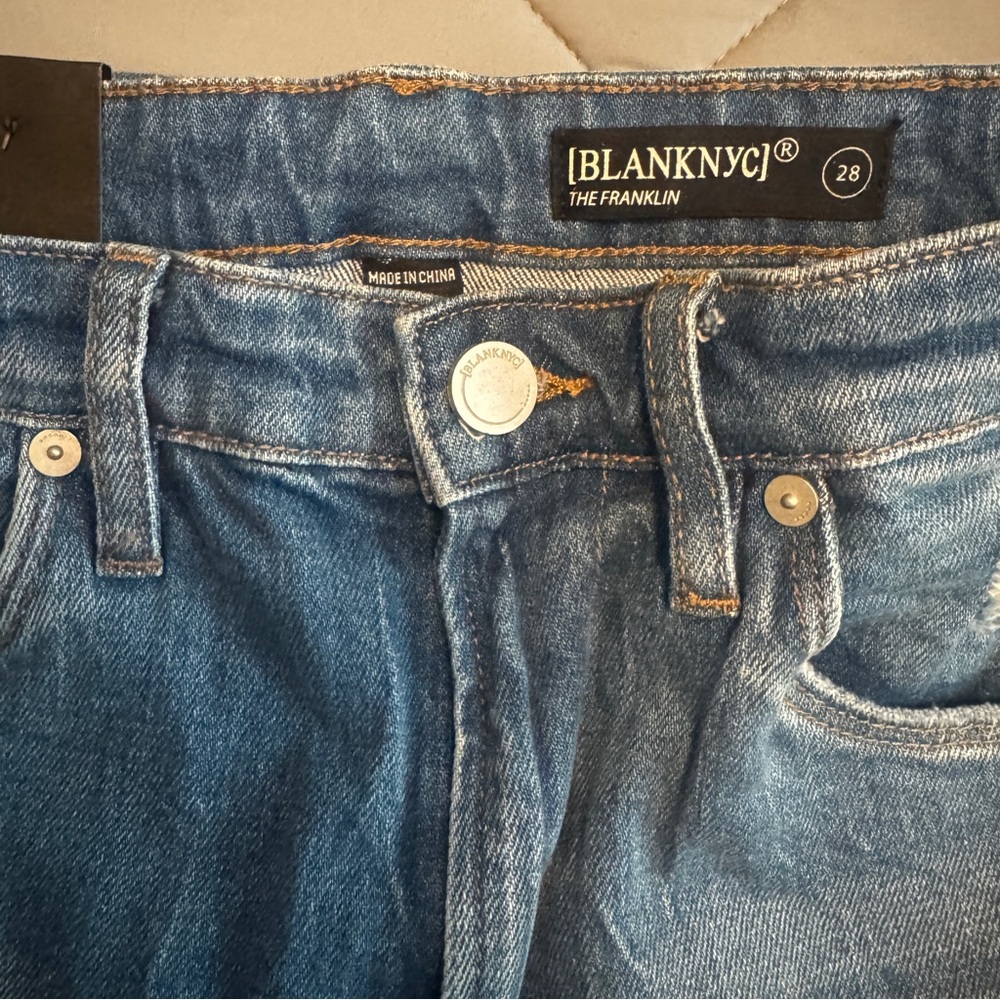 Blank NYC Women's Frayed Hem Wide Leg Jeans - Blue - Picture 6 of 6